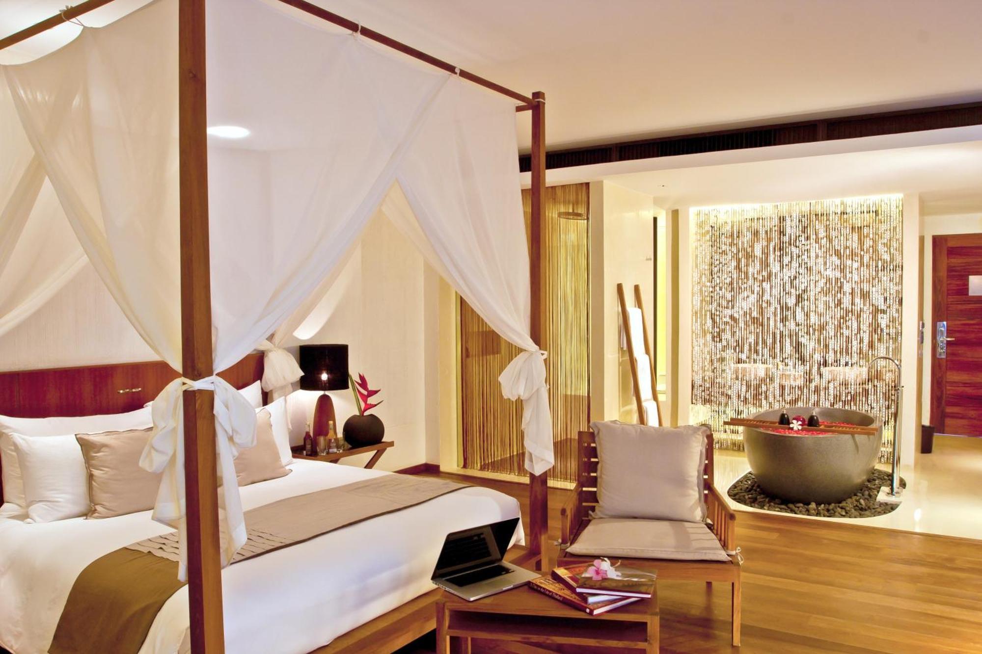 Hansar Samui Resort & Spa - Sha Extra Plus Бофут Екстериор снимка A bedroom at the resort