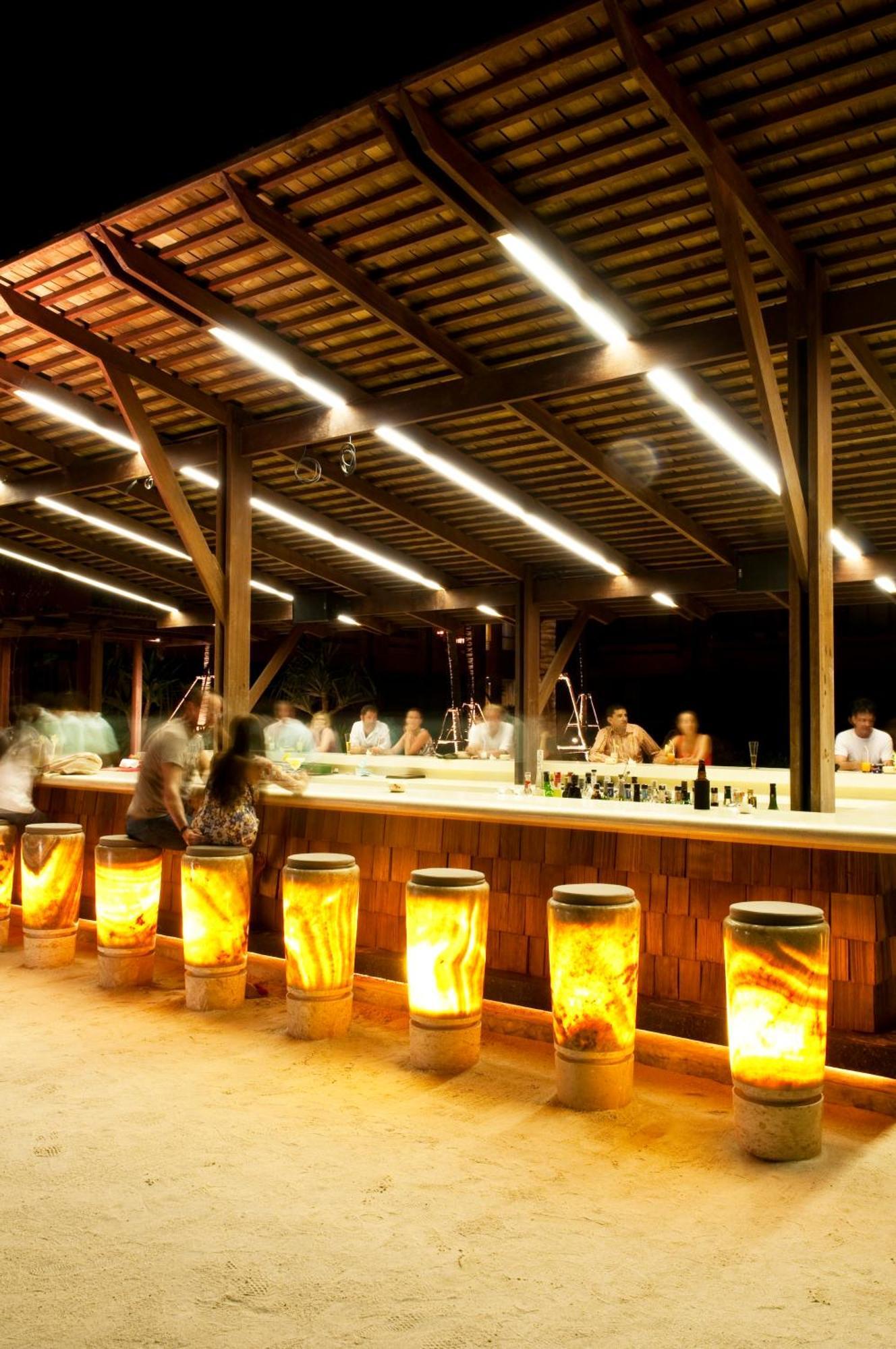 Hansar Samui Resort & Spa - Sha Extra Plus Бофут Ресторант снимка The bar at the restaurant