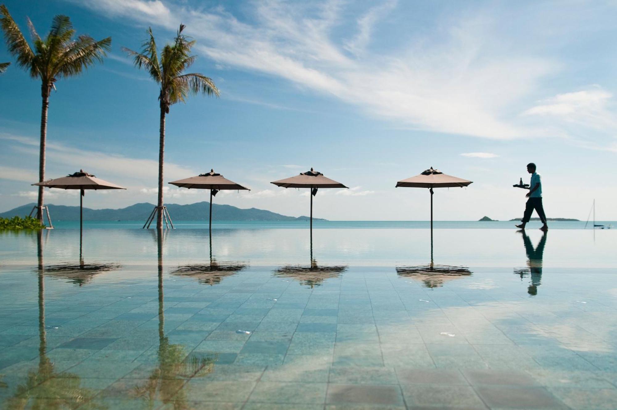 Hansar Samui Resort & Spa - Sha Extra Plus Бофут Екстериор снимка Infinity pool at the resort